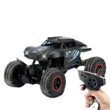 2.4GHz RC 4x4 Off-Road Climbing Spray Truck | 1:14 Scale, Smoke Effect &amp; LED Lights
